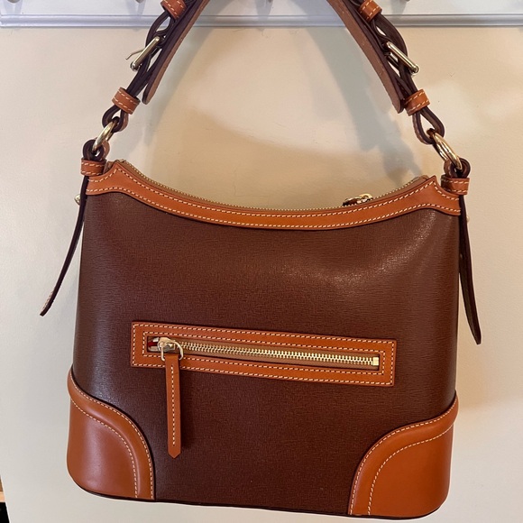 NWT Dooney and Bourke Saffiano Hobo with Dustbag - Picture 3 of 5